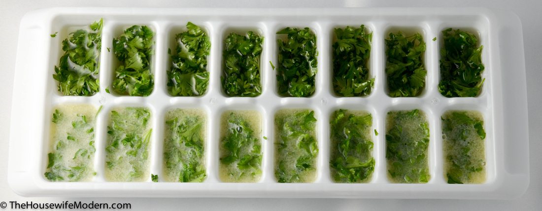 Parsley- Oil in one row; melted butter in the other
