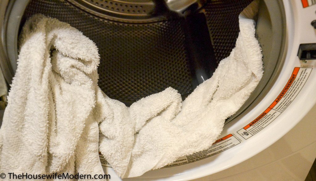 How to a Clean a Front Load Washer The Housewife Modern