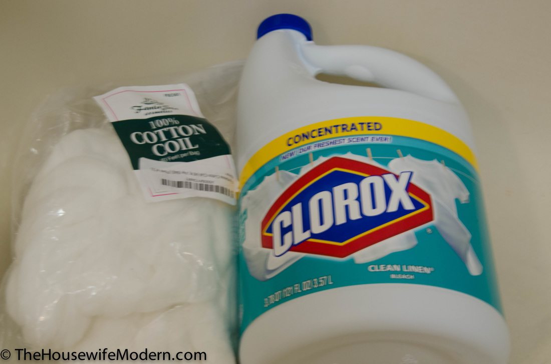 Bathtub Stain_items The magic ingredients: Clorox bleach and long cotton coils.