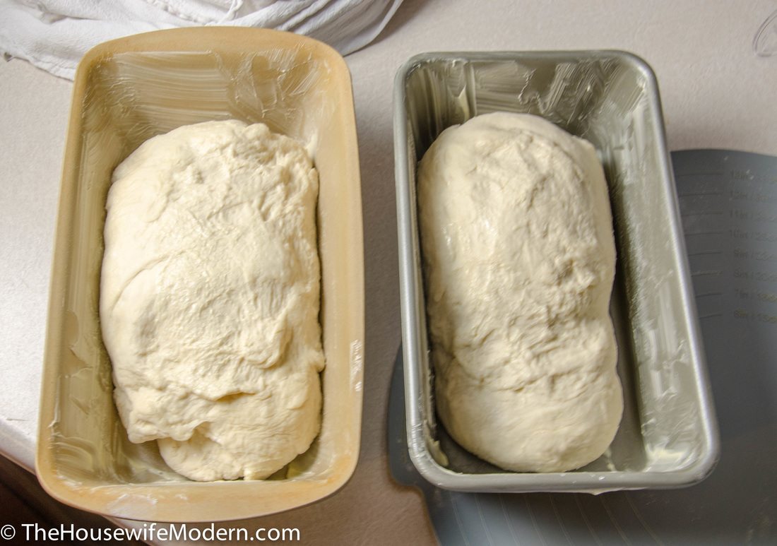 Perfect Traditional Homemade White Bread (and it works for sandwiches). Save money by making your own bread...and it tastes better! Step-by-step pictures and descriptions.