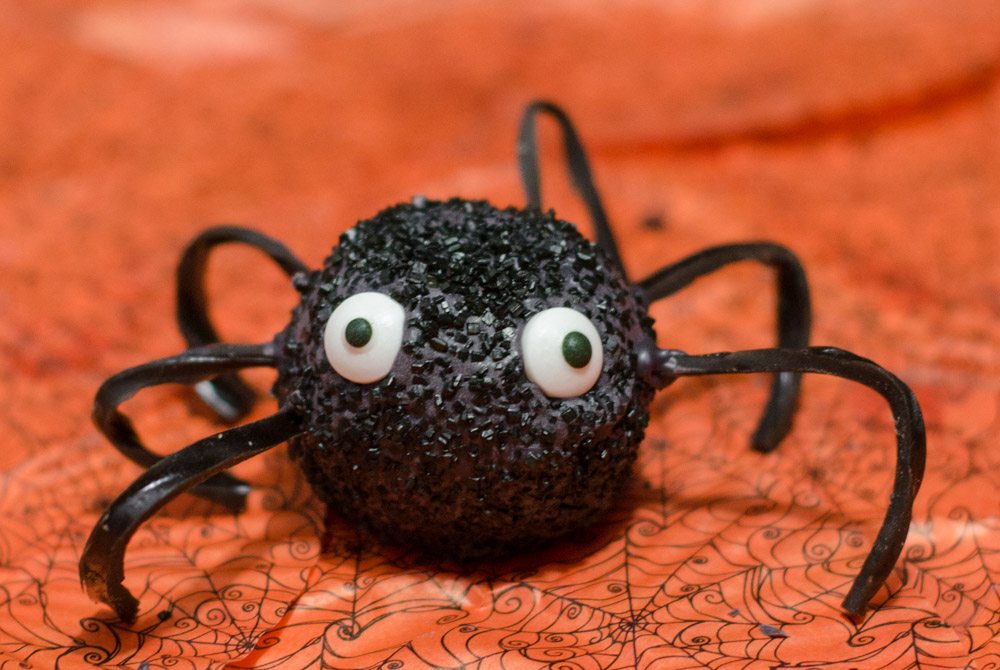 Halloween Cake Bite Spiders: Red velvet and dark chocolate cake bites, add chocolate coating and decorations to make adorable spiders.