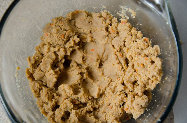 LR_Turkey Cake Pops_step1 prep-6 Add 1/2 cup of frosting. Mix together. This is the ideal texture.