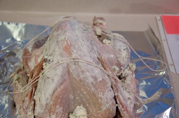 LR_Turkey, Cider Brined_prep-4 Measure out enough kitchen twine to go around the turkey three times (error on side of excess...you can cut off).