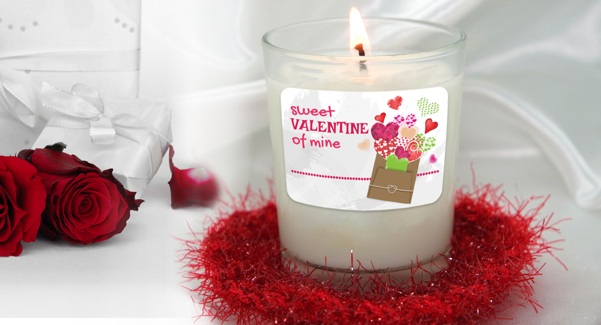 free-printable-valentine-day-stickers-6 Easy DIY Valentine’s Day Gift Ideas with Free Printable: practical, easy gifts to give this Valentine's Day with cute FREE printable labels (multiple designs!).
