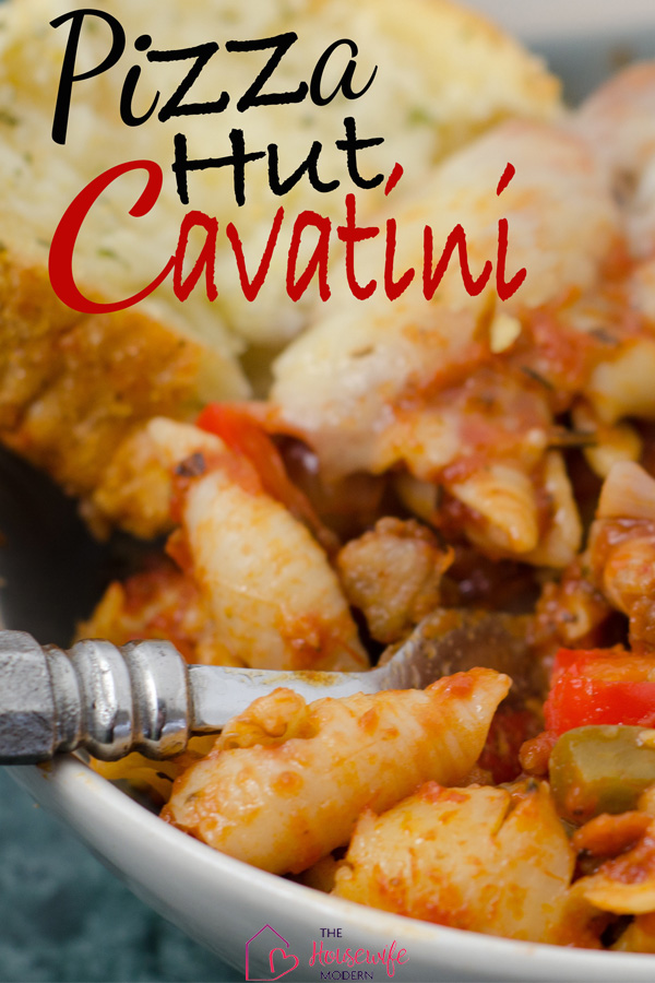 Pin image for copycat Pizza Hut Cavatini. White bowl, text overlay.