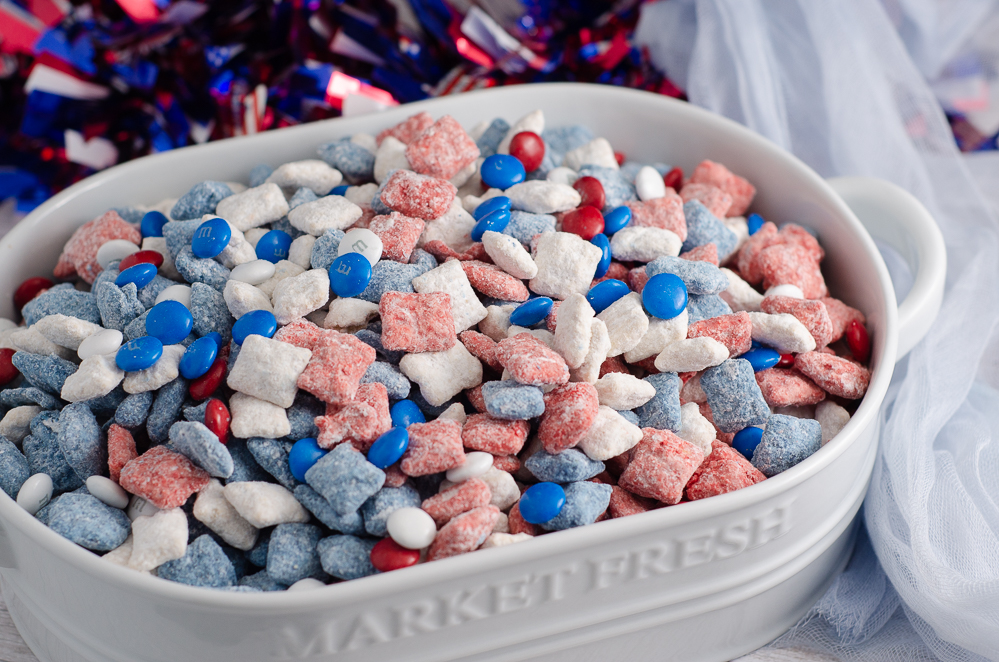 Patriotic Muddy Buddies